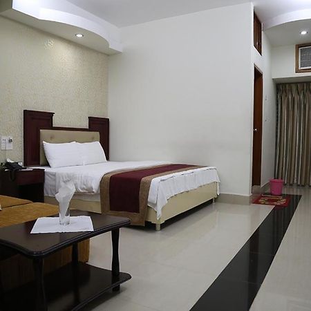 Hotel City Plaza Jessore 外观 照片