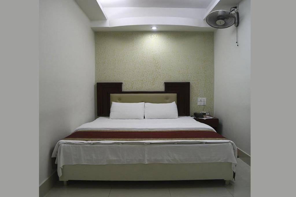 Hotel City Plaza Jessore 外观 照片