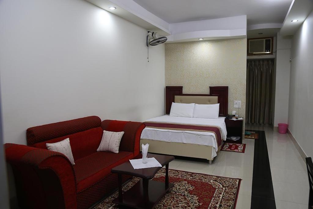 Hotel City Plaza Jessore 外观 照片