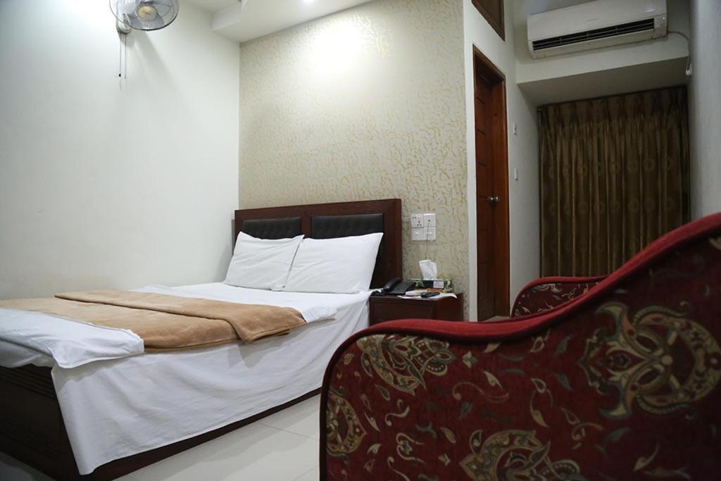 Hotel City Plaza Jessore 外观 照片