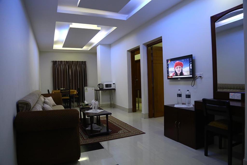 Hotel City Plaza Jessore 外观 照片