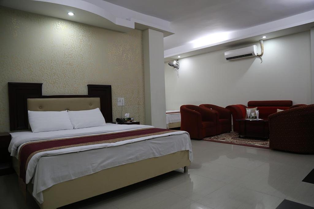Hotel City Plaza Jessore 外观 照片