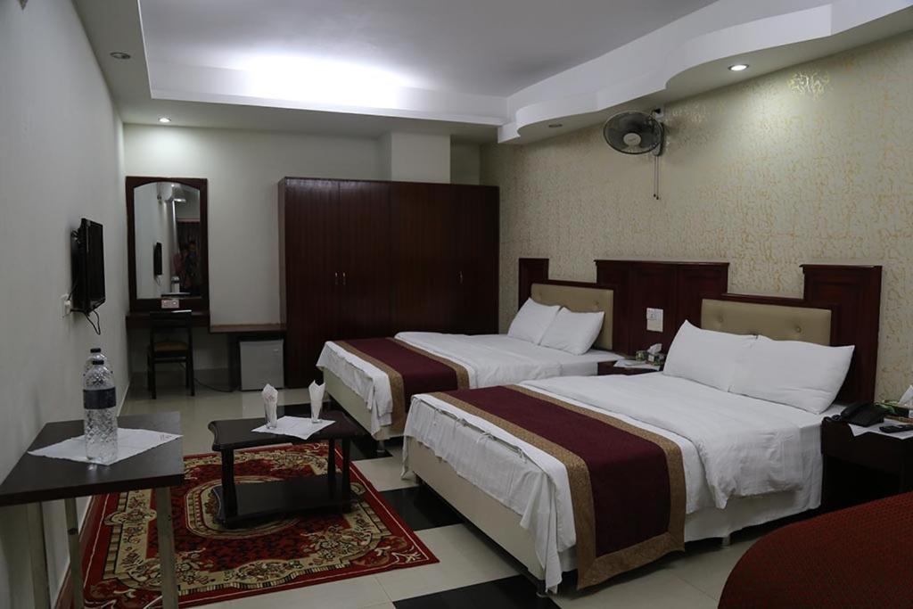 Hotel City Plaza Jessore 外观 照片